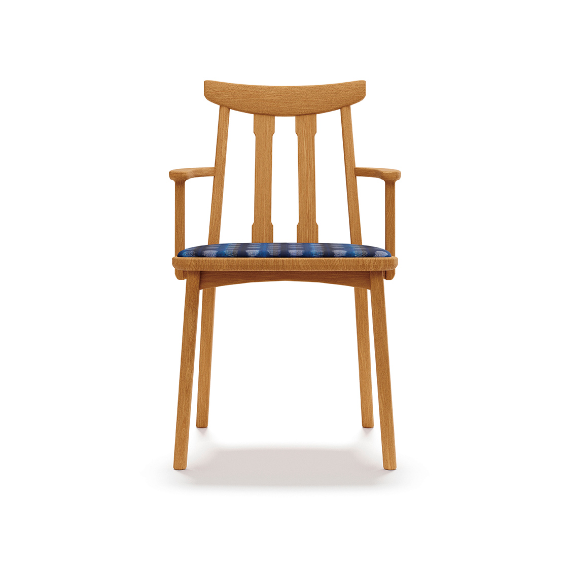 01_AKITSUKIアームチェア_正面